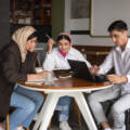 Navigating the New Advertising Landscape in the UAE: A Guide for Social Media Influencers